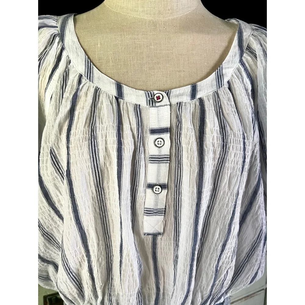 NWT Anthropologie Puff Sleeve Crop Blouse Top L